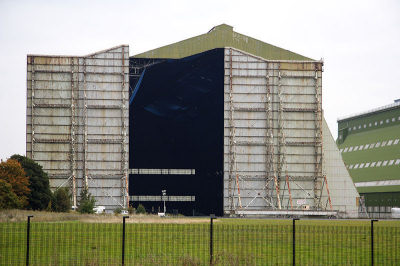 Cardington Hangar 1 with a door open (photo by Tony Crowe - see photo gallery for more)