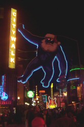 Kong in CityWalk has a Santa makeover, December 2006 (Photo by Devon Whitehead)