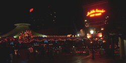 Saddle Ranch Chop House, December 2006 (Photo by Devon Whitehead)