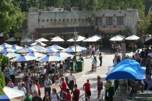 The Hollywood Cantina, seen from Back to the Future queueline, September 2006