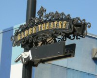 Sign at the side entrance of the theme park, adjacent to the Globe Theatre (September 2006)