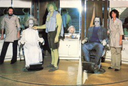 Postcard of The Hulk on the Land of a Thousand Faces stage (1978) scan courtesy universalstonecutter