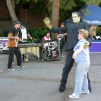 Frankenstein's monster does jazz (April 2006) 