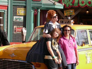 Lucy on New York Street, September 2006