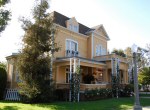Gabrielle's House (previously seen in Harvey (1950)) (September 2006)